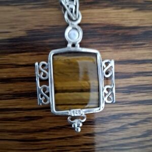 Pendant Tiger Eye Square And Pearl Accent Set In Sterling Silver
